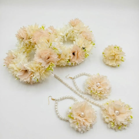 Elegant Handmade & Personalized Artificial Jewellery Set